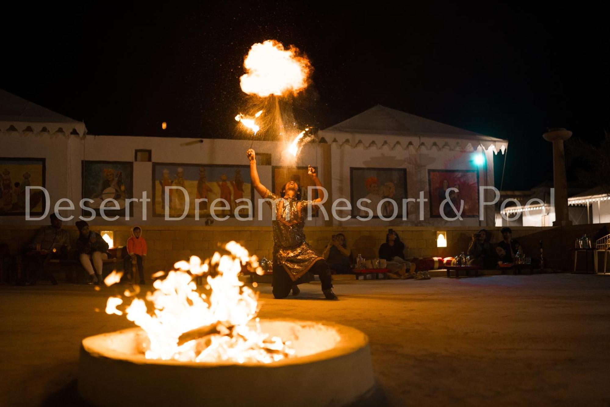 Desert Dream Royal Camp & Pool Jaisalmer Ngoại thất bức ảnh