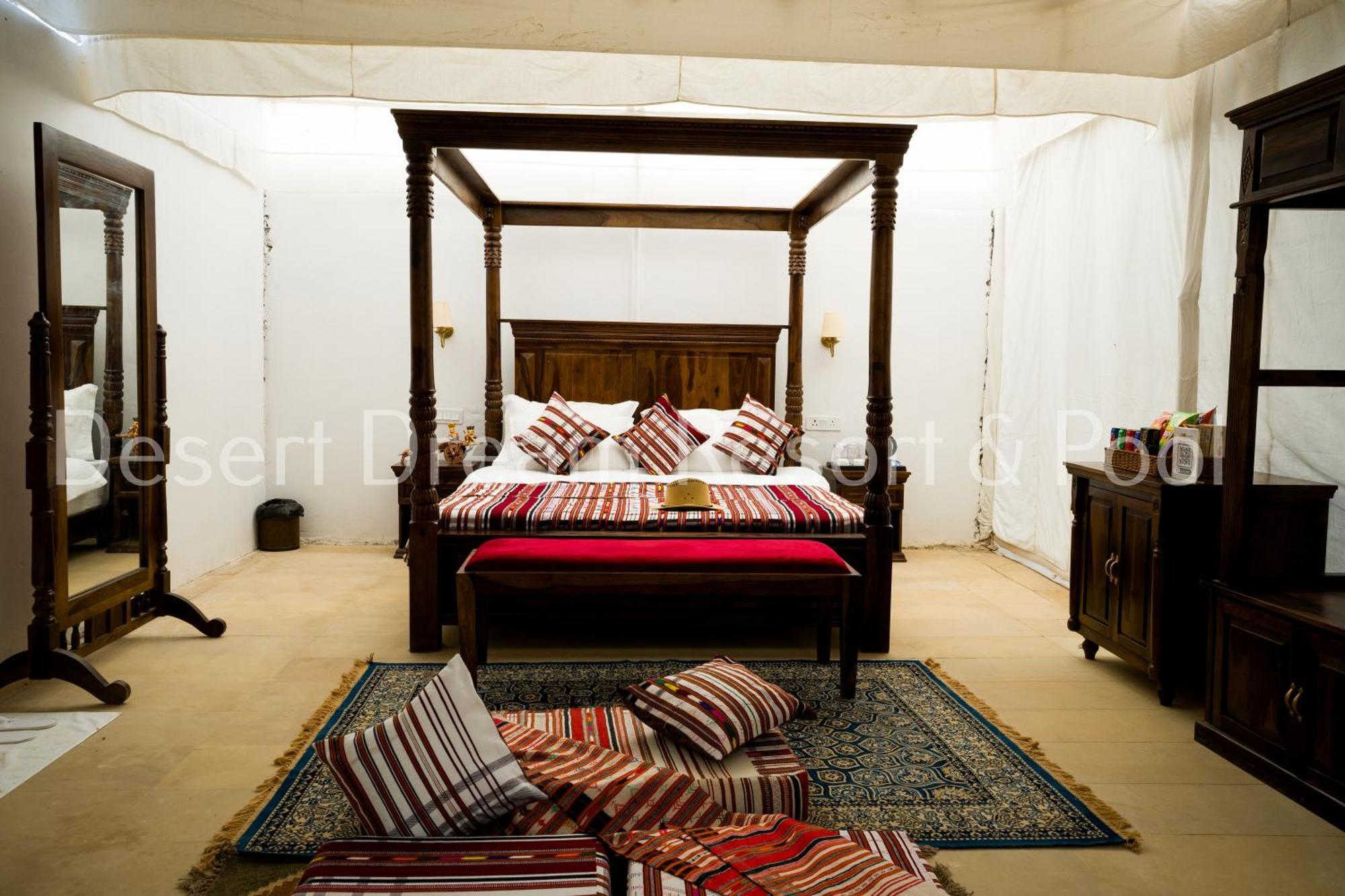 Desert Dream Royal Camp & Pool Jaisalmer Ngoại thất bức ảnh